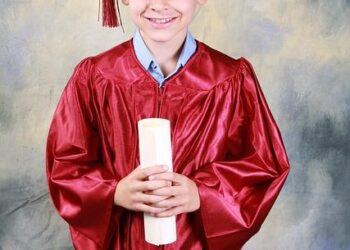 More Than a Degree: A Survivor’s Guide to Navigating the Graduate School Analogy