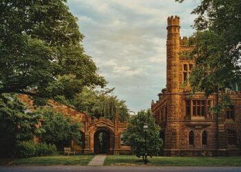 The Architecture of Academic Mobility: A Comprehensive Guide to the College Credit Transfer Process