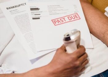 Beyond the Balance: A Financial Advisor’s Guide to Understanding and Overcoming the True Weight of Student Debt