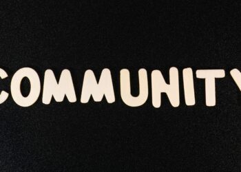 The Crossroads to a Classroom: Your Compass for Applying to Community College