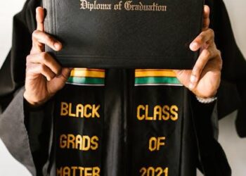 The College and the University: A Comprehensive Analysis of Institutional Identity in Higher Education