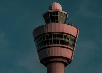 Controlled Chaos: Why Everything You Know About the GMAT Is Wrong, and How to Master It by Thinking Like an Air Traffic Controller