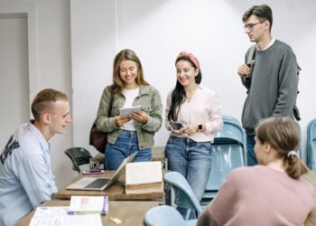 The Strategic Transcript: A Comprehensive Guide to High School Course Selection for College Admissions