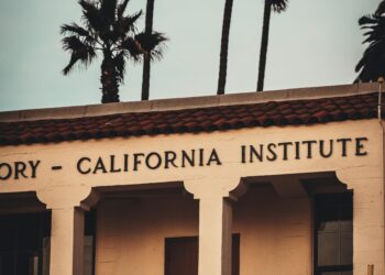 The California Promise: A Transfer Student’s Guide to Navigating the Community College Maze