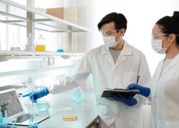 An In-Depth Analysis of Computer Science Programs at the University of Texas at Austin, University of Toronto, and University of Tennessee, Knoxville