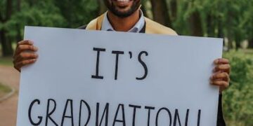 An Institutional Profile of Western University: Navigating Tradition, Ambition, and the Quintessential Canadian University Experience